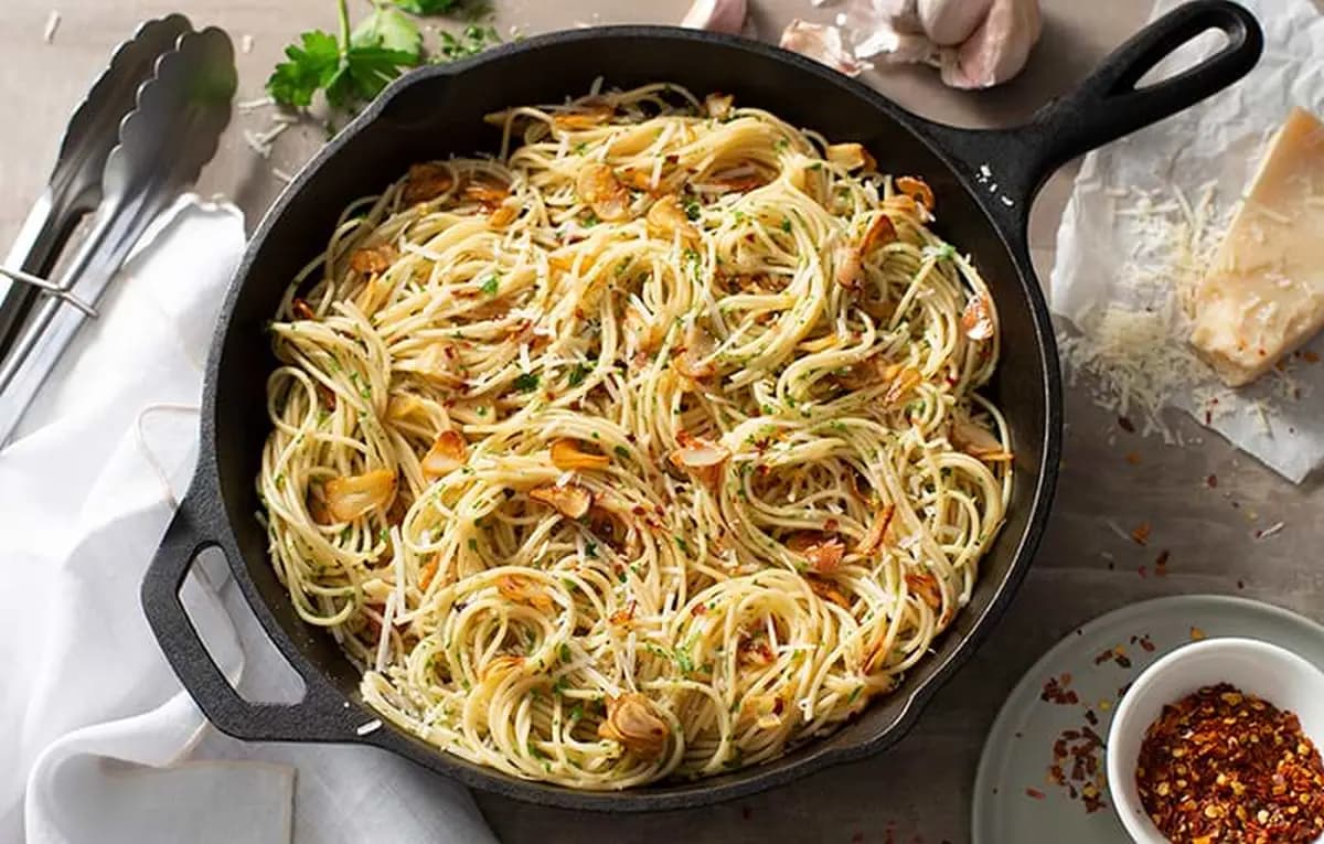 Aglio e Olio Pasta
