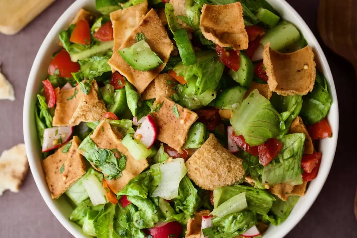 Lebanese Fattoush